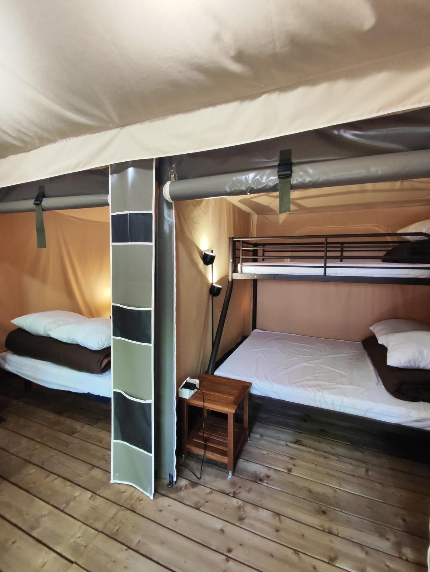 Camping Porte Des Alpilles By M.A Destination Glamping Saint-Étienne-du-Grès 외부 사진