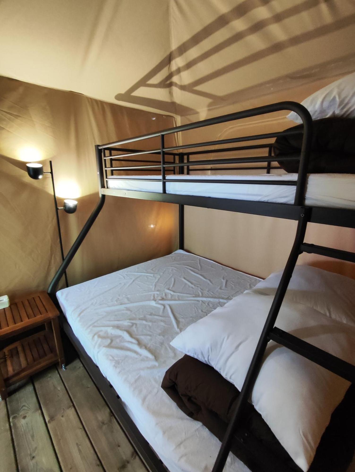Camping Porte Des Alpilles By M.A Destination Glamping Saint-Étienne-du-Grès 외부 사진
